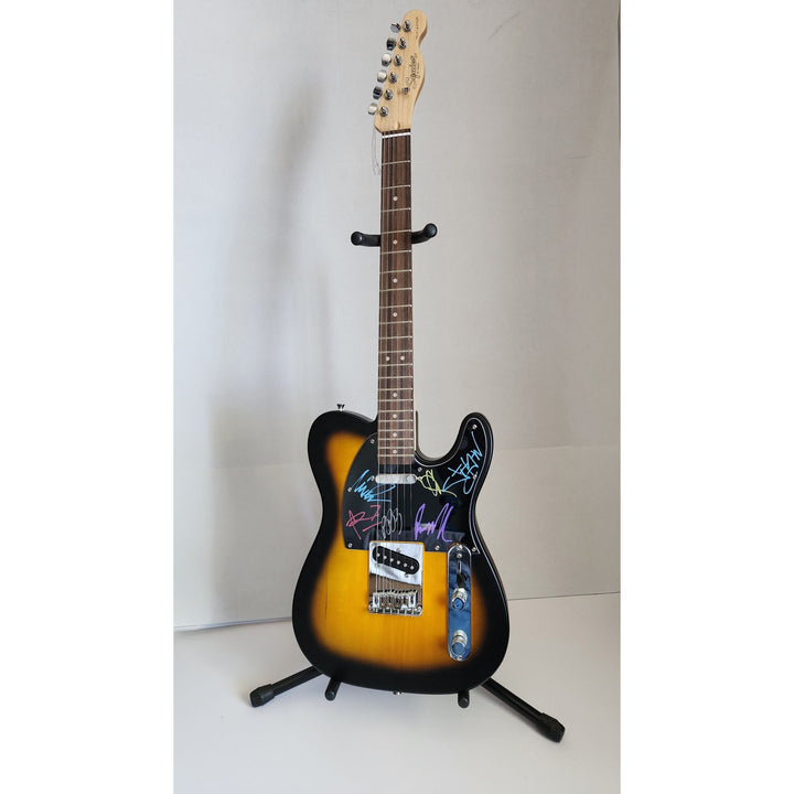 Chester B, Mike Shinoda, Brad Delson, Dave Farrell, Joe Hahn, Rob Bourdon Linkin Park authentic Fender telecaster electric guitar signed