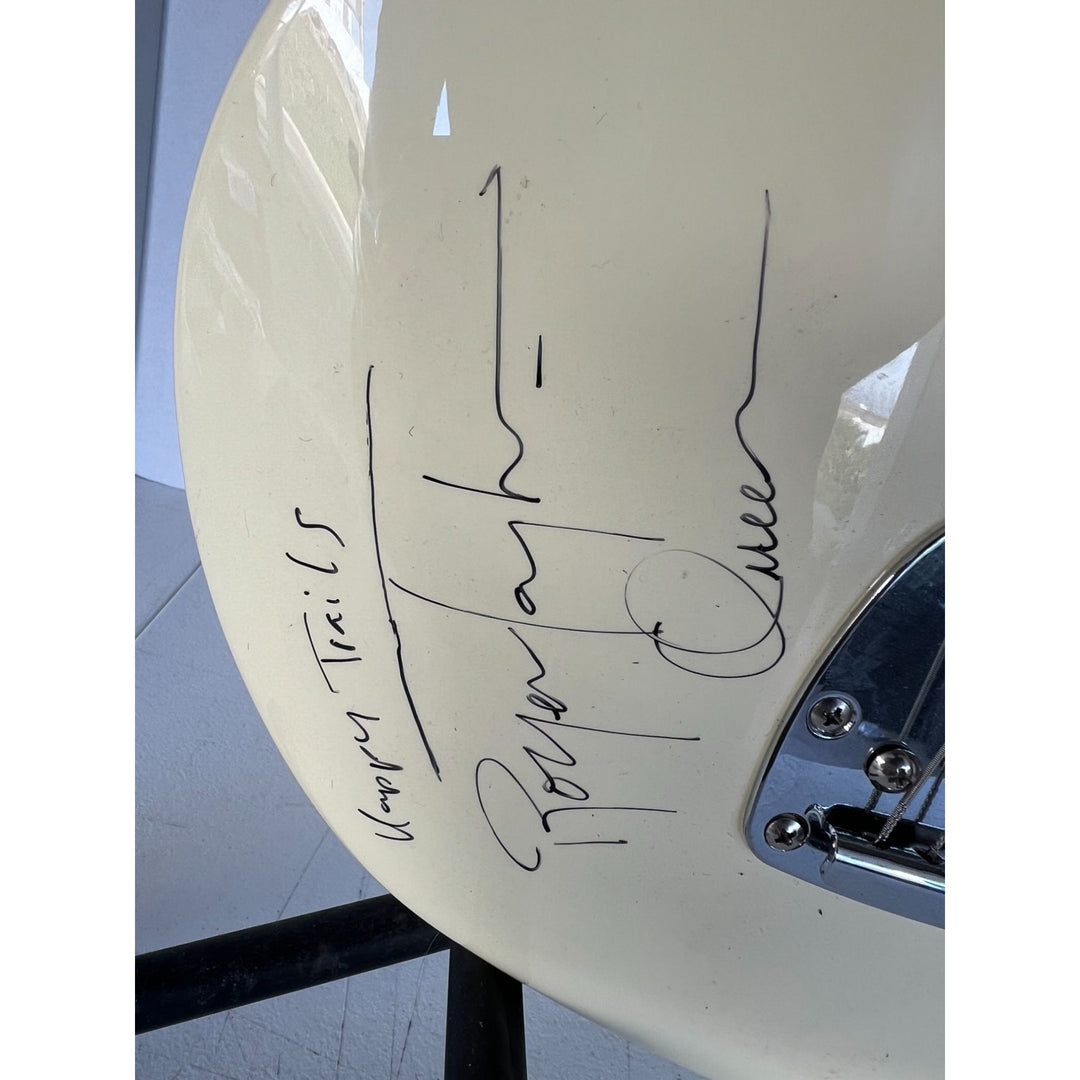 Queen Freddie Mercury Roger Taylor Brian May John Deacon Fender Melody Maker electric guitar signed with proof