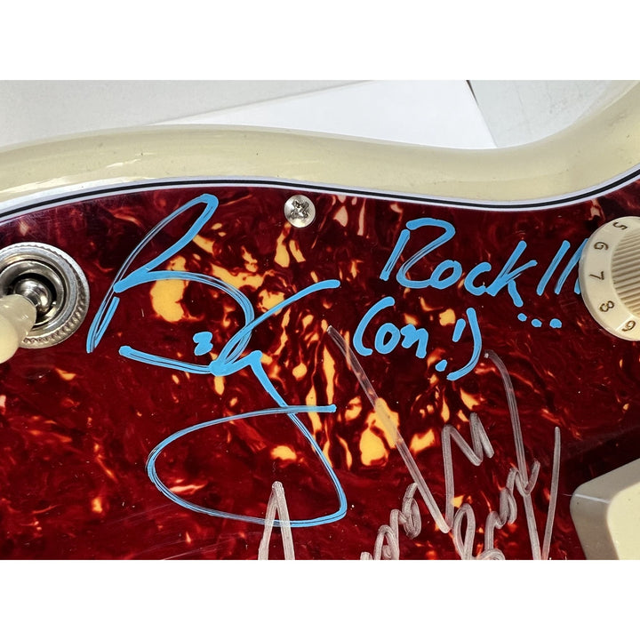 Queen Freddie Mercury Roger Taylor Brian May John Deacon Fender Melody Maker electric guitar signed with proof