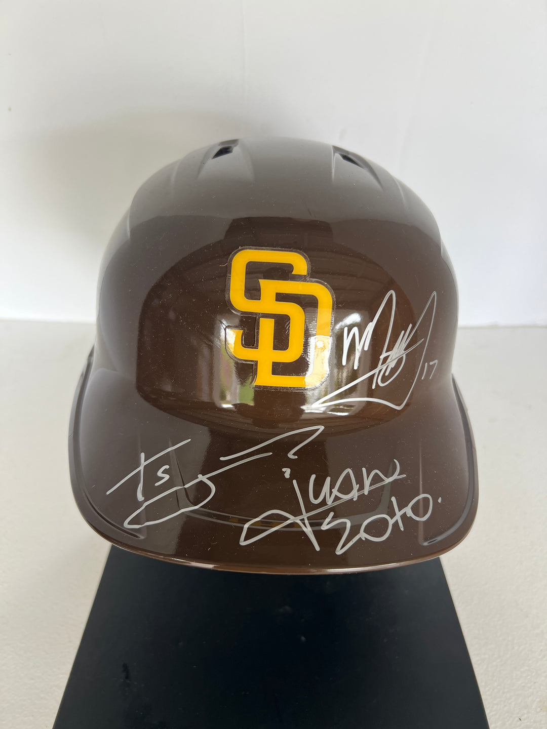 San Diego Padres Xander Bogaerts, Manny Machado, Juan Soto Rawlings MLB full size game model batting helmet signed with proof