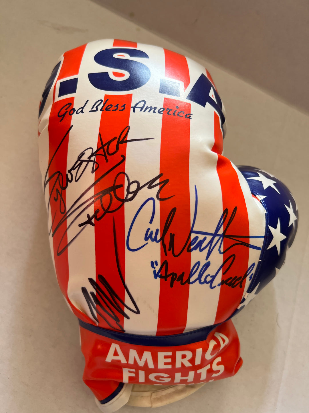 Sylvester Stallone, Carl Weathers, Michael B. Jordan full size USA boxing glove signed with proof