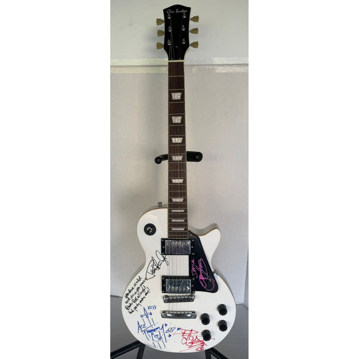 Kiss Gene Simmons Paul Stanley Ace Freehly and Peter Criss vintage White les paul guitar signed with proof and inscriptions