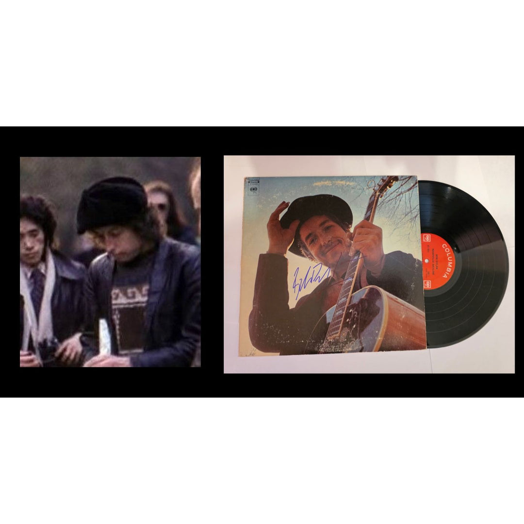 Bob Dylan "Nashville Skyline" LP signed with proof.
