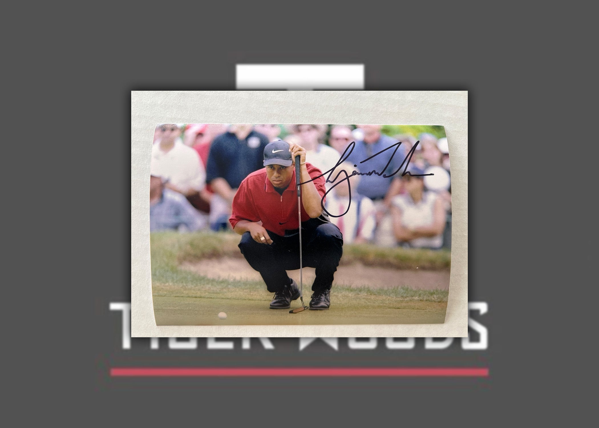 Tiger Woods 5x7 photograph signed with proof w/free acrylic frame VI