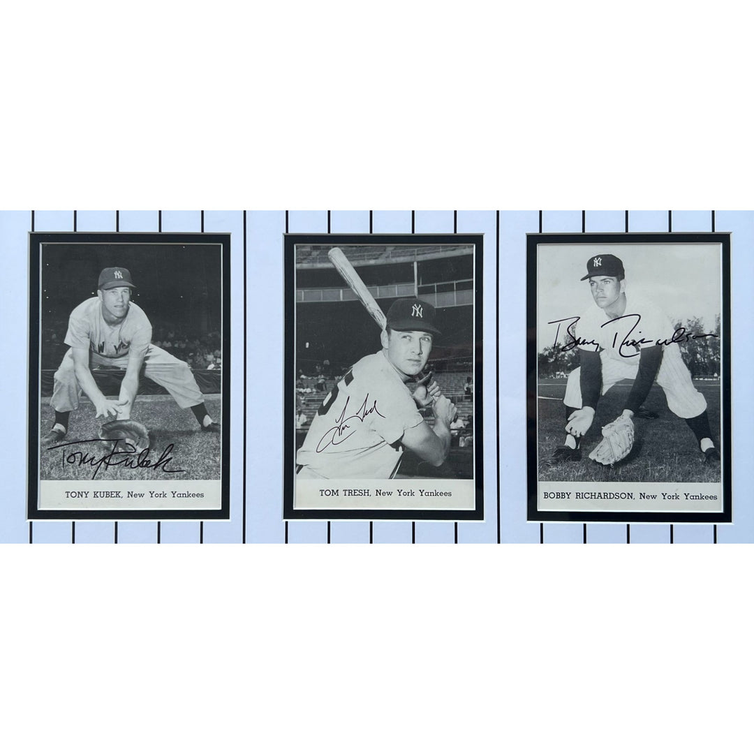 New York Yankees 1961 Mickey Mantle, Elston Howard, Yogi Berra, Roger Maris (9 in all) with authentic 1961 World series ticket signed