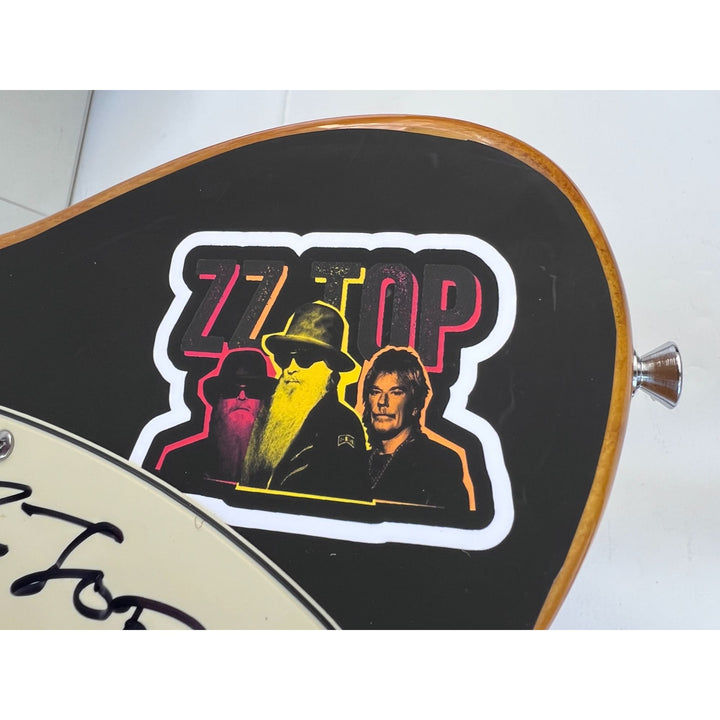 ZZ Top Billy Gibbons Frank Beard Dusty Hill electric guitar signed with proof.