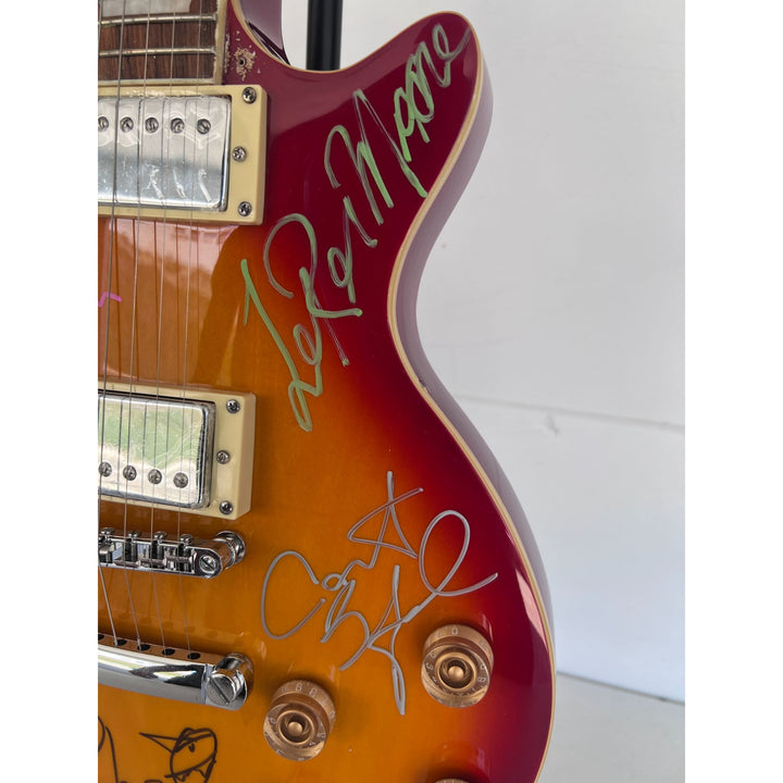 Dave Mathews band vintage les paul signed with sketches & proof Dave Mathews with sketch Stephan Lessard with sketch Boyd Tinsley LeRoi Moor.