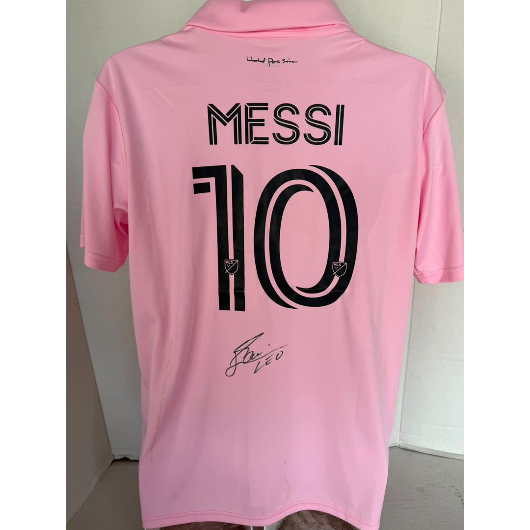 Lionel Messi Inter Miami game model jersey signed with proof.