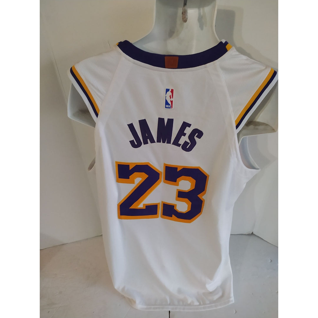 LeBron James Anthony Davis Los Angeles Lakers team signed jersey with proof