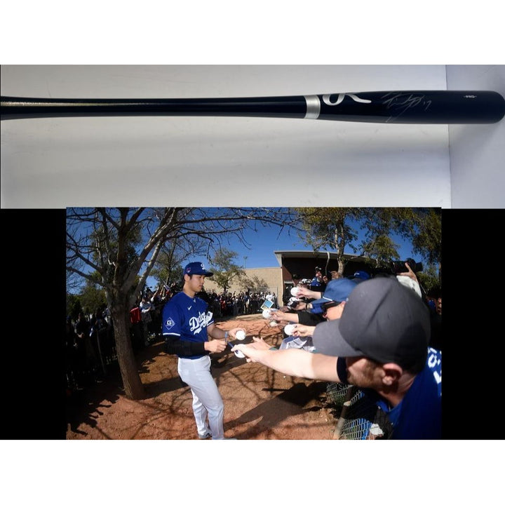 Shohei Ohtani Los Angeles Dodgers Rawlings MLB game model bat signed with proof