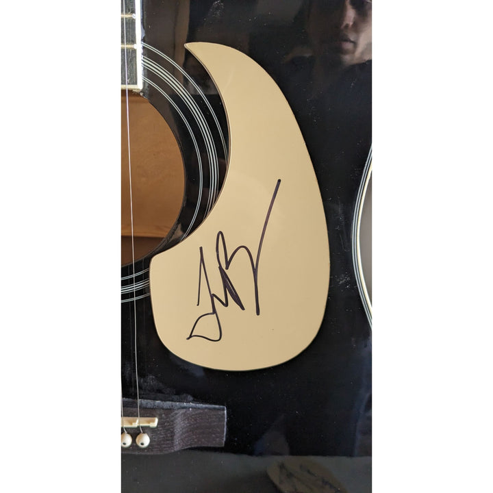 Justin Bieber 41' full size acoustic guitar signed with proof