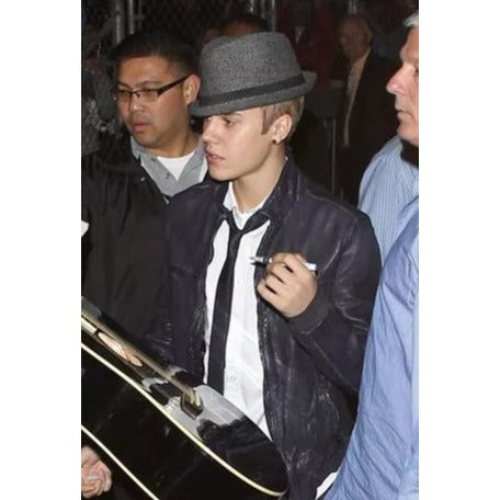 Justin Bieber 41' full size acoustic guitar signed with proof