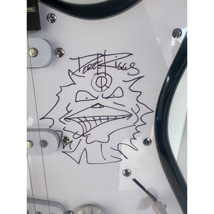 Iron Maiden Bruce Dickinson Steve Harris Adrian Smith Dave Murray Neko McBrain Janick Gers with band artist unique skull Heavy Metal guitar