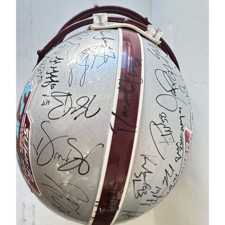 Superbowl XLII Riddell Pro authentic team signed helmet Wes Welker , Tom Brady, Bill Belachick, Teddy Bruschi, Randy Moss New England