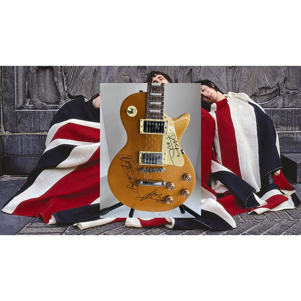 Pete Townshend Roger Daltrey John Entwistle "The Who" gold Les Paul electric guitar signed with proof