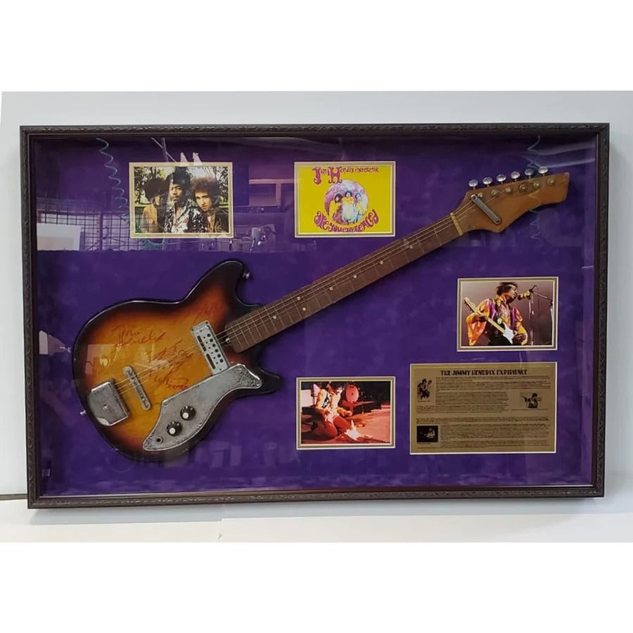 Vintage Guns N Roses signed electric guitar with inscriptions Axl Rose, Slash, Duff McKagan, Steven Adler,  Izzy Stradlin, signed with proof