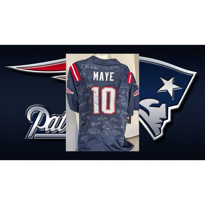 Drake Maye 2025 New England Patriots size lg Nike game model jersey team signed (40 plus sigs) 2025 with proof