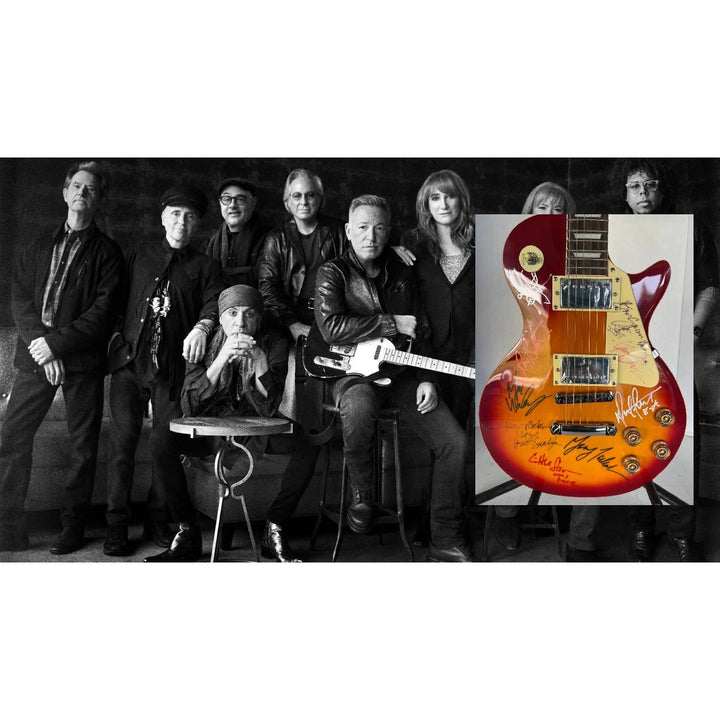 Bruce Springsteen and E Street Band vintage les paul electric guitar signed with proof