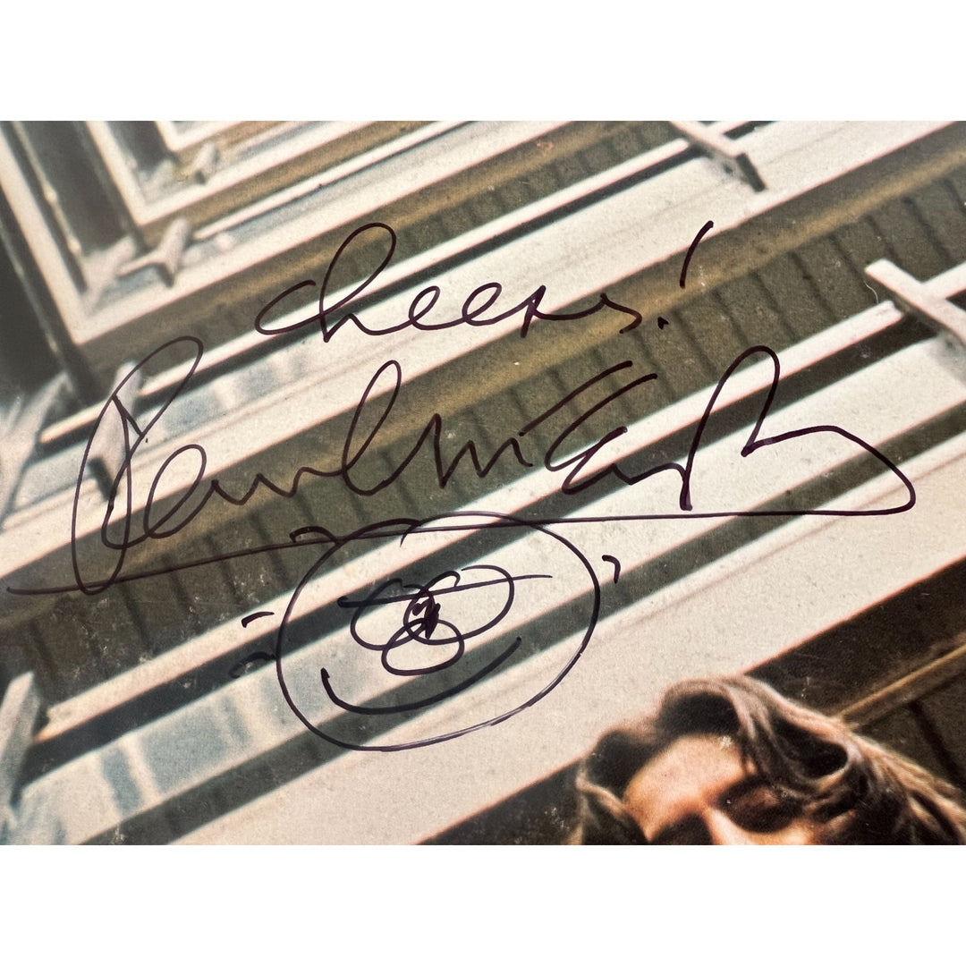 The Beatles "1967-70" original lp signed by John Lennon George Harrison Paul McCartney, and Ringo Starr with proof