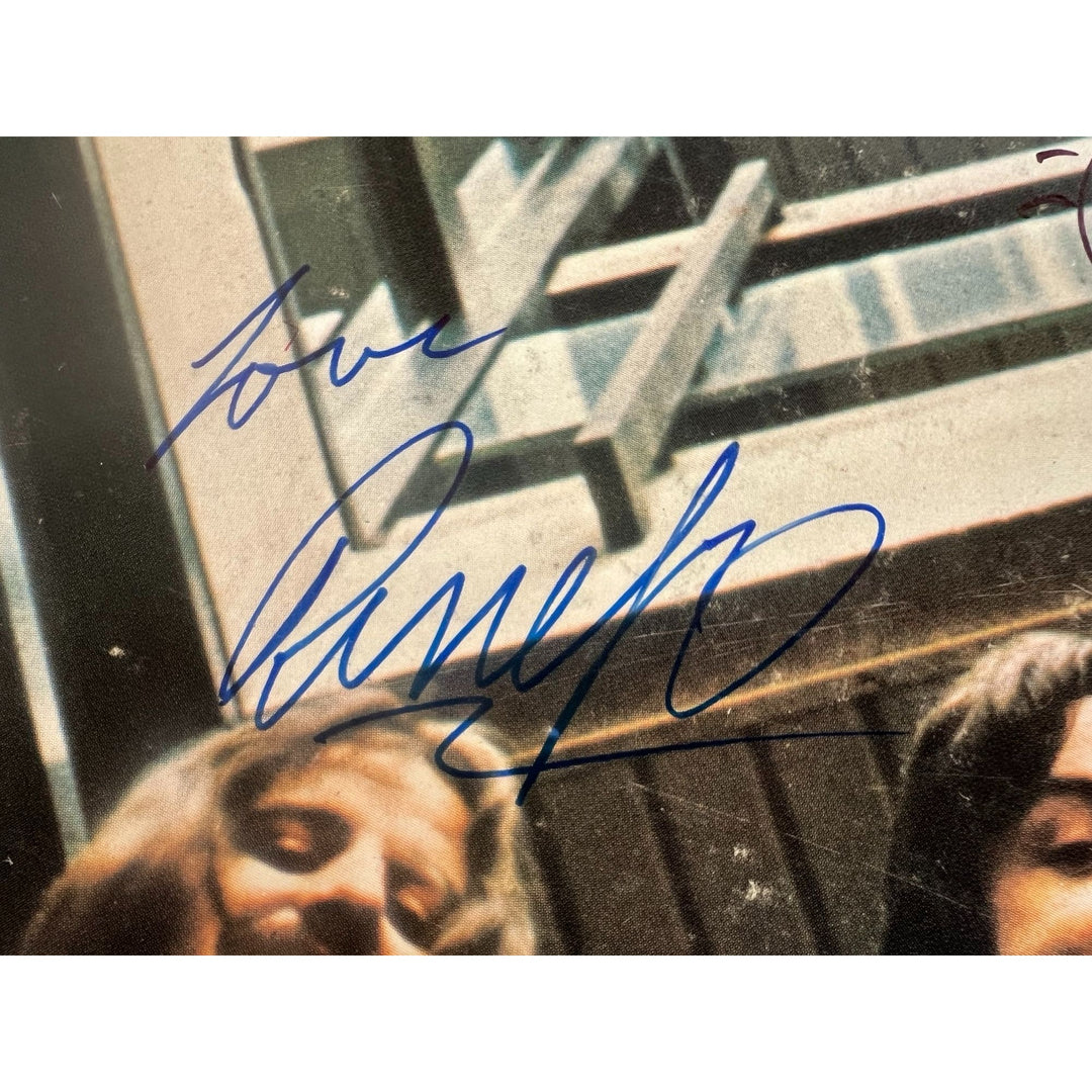 The Beatles "1967-70" original lp signed by John Lennon George Harrison Paul McCartney, and Ringo Starr with proof