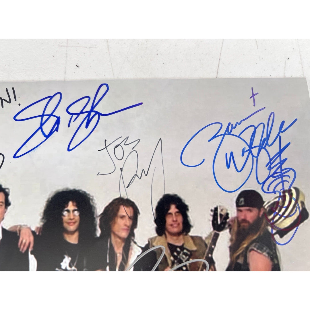 John Frusciante, Slash, Tom Morello, Jimmy Page, Joe Perry, Dean DeLeo, Zakk Wylde, Daron Malakian, James "Munky" Shaffer $1949.