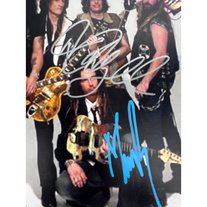 John Frusciante, Slash, Tom Morello, Jimmy Page, Joe Perry, Dean DeLeo, Zakk Wylde, Daron Malakian, James "Munky" Shaffer $1949.