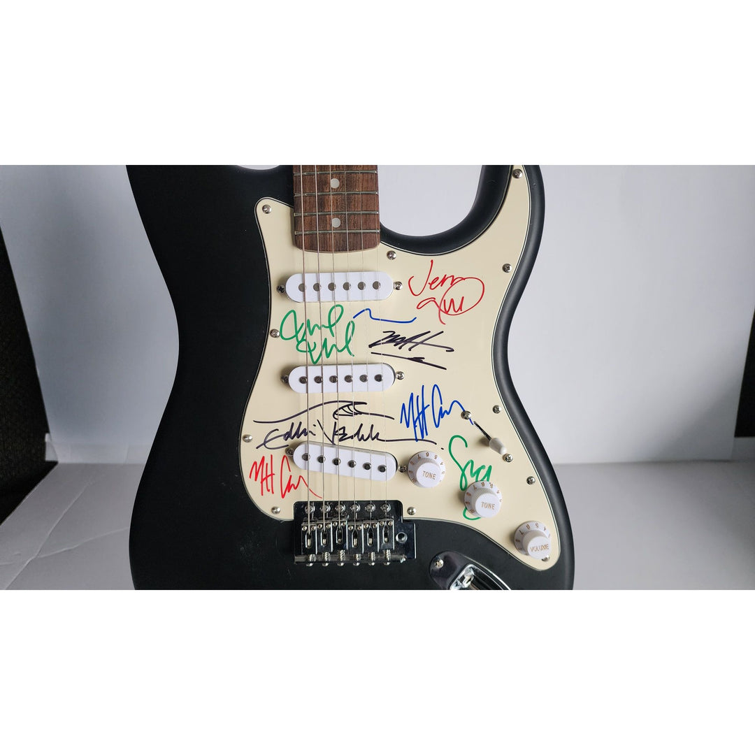 Eddie Vedder, Stone Gossard, Matt McCready, Matt Cameron, Jeff Amen, Pearl Jam, Fender Stratocaster Squier electric guitar signed with proof