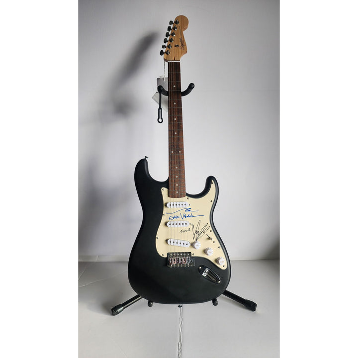 Eddie Vedder Pearl Jam and Chric Cornell Soundgarden, Fender Stratocaster electric guitar signed with proof
