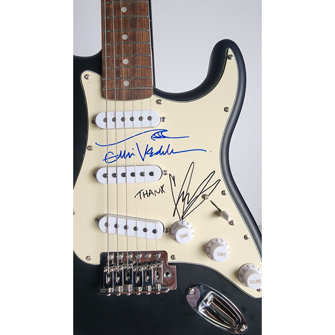 Eddie Vedder Pearl Jam and Chric Cornell Soundgarden, Fender Stratocaster electric guitar signed with proof