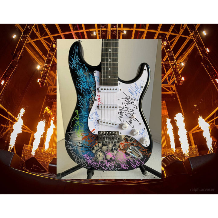 Heavy Metals Greatest bands Metallica Iron Maiden judas priest Black Sabbath Pantera electric guitar signed with proof.