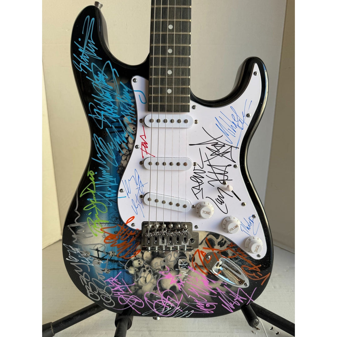 Heavy Metals Greatest bands Metallica Iron Maiden judas priest Black Sabbath Pantera electric guitar signed with proof.