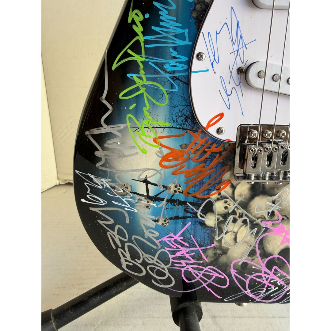 Heavy Metals Greatest bands Metallica Iron Maiden judas priest Black Sabbath Pantera electric guitar signed with proof.