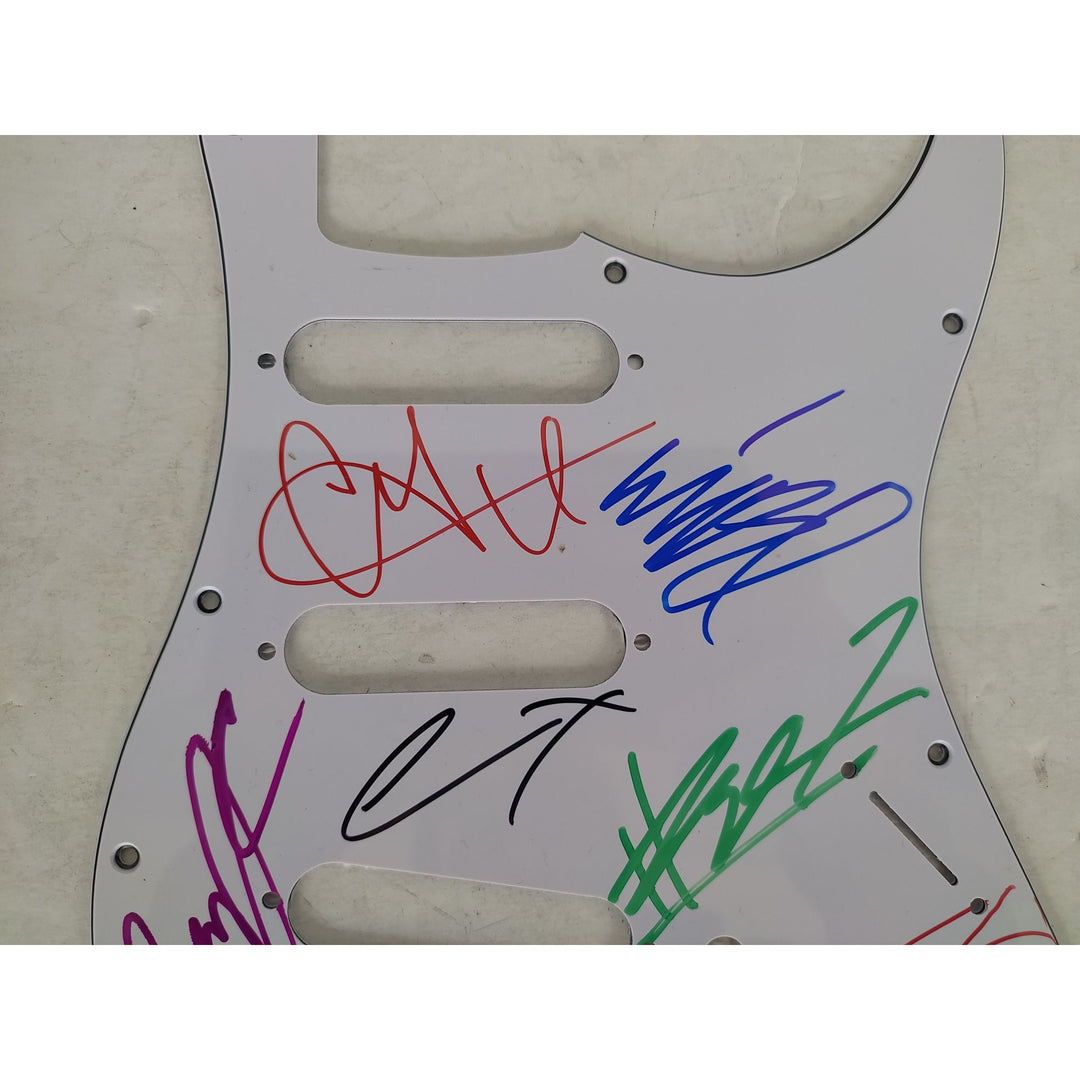 Linkin Park Chester Bennington complete band Stratocaster electric guitar pickguard signed with proof