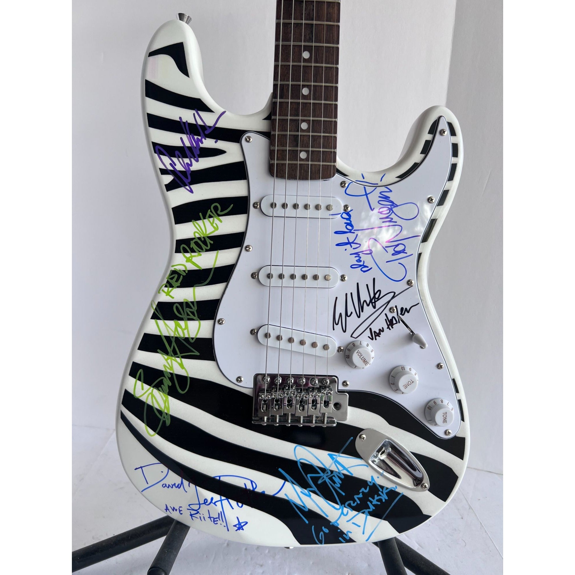 Eddie Van Halen Ted Nugent David Lee Roth Sammy Hagar Michel Anthony Alex Van Halen zebra full size electric guitar signed with proof