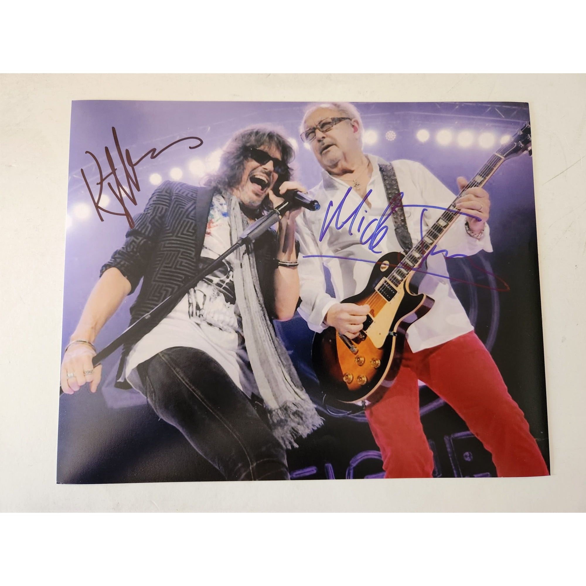 Foreigner lead singer Kaylee Hansen and lead guitarist Mick Jones 8x10 photo signed with proof