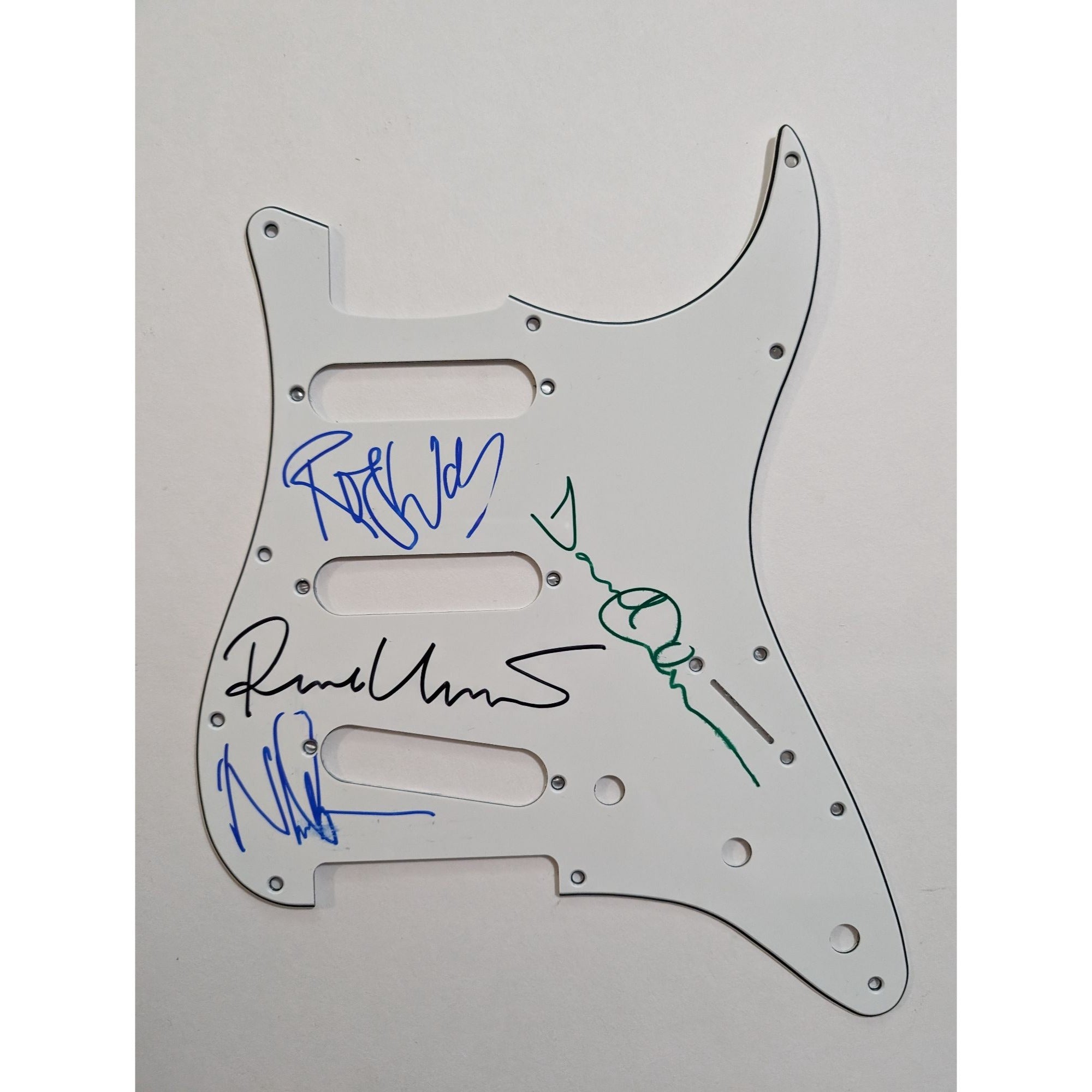 David Gilmour Roger Waters Nick Mason Richard Wright Pink Floyd Fender Stratocaster electric guitar pick guard signed with proof