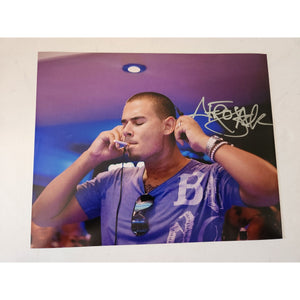 Nick Leonardos van de Wall Afrojack 8x10 photo signed