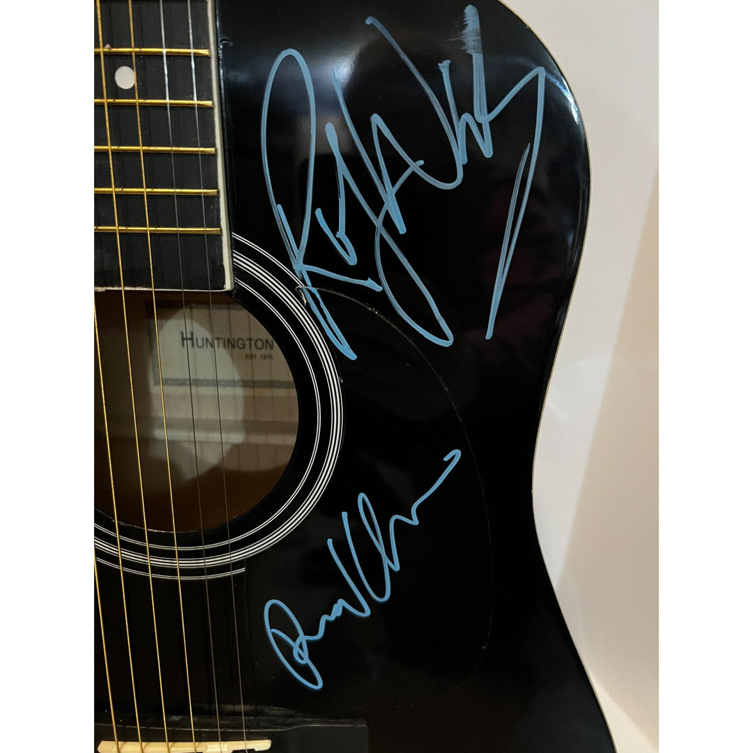 Pink Floyd David Gilmour, Roger Waters, Nick Mason and Richard Wright signed  full size acoustic guitar with proof