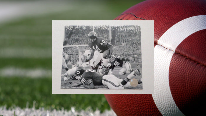 Gale Sayers Chicago Bears 8 x 10 signed photo with proof