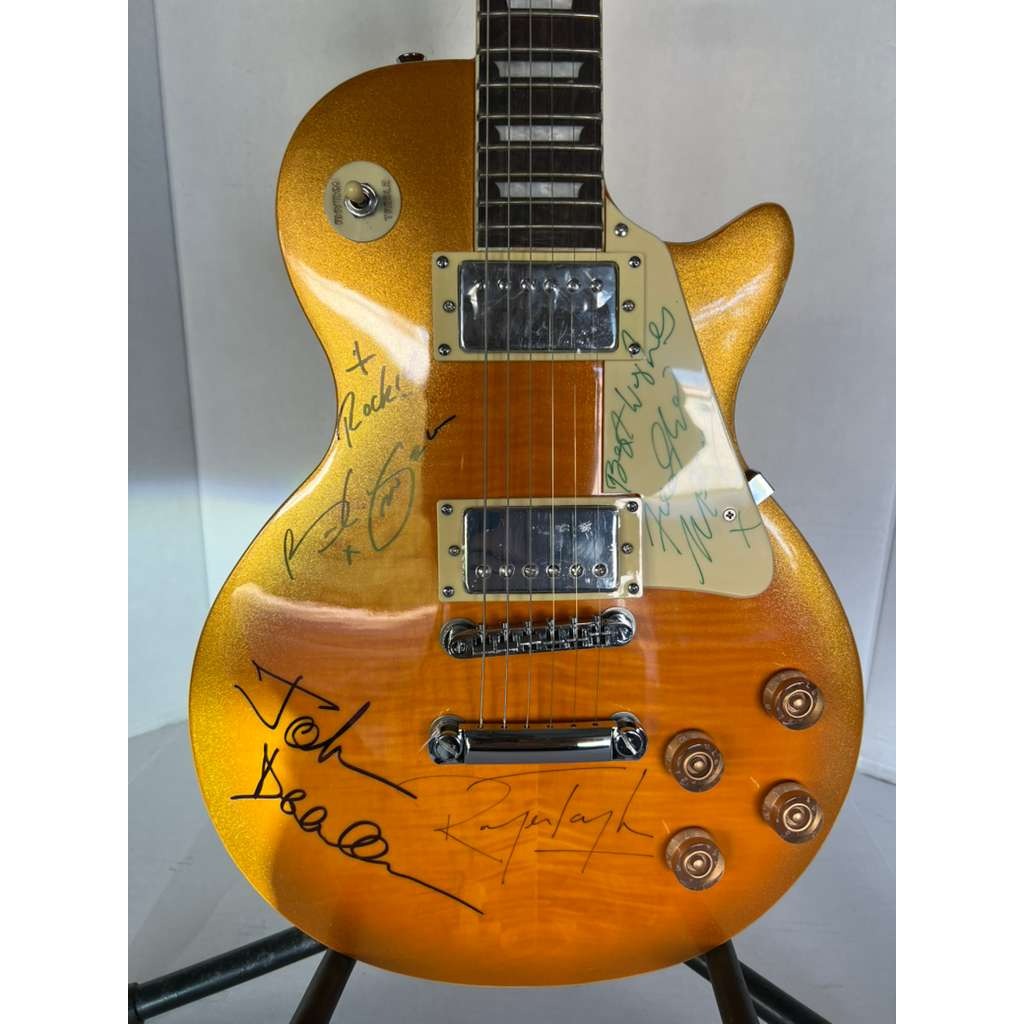 Queen Freddie Mercury, Brian May, Roger Taylor, John Deacon gold Les Paul electric guitar signed with proof