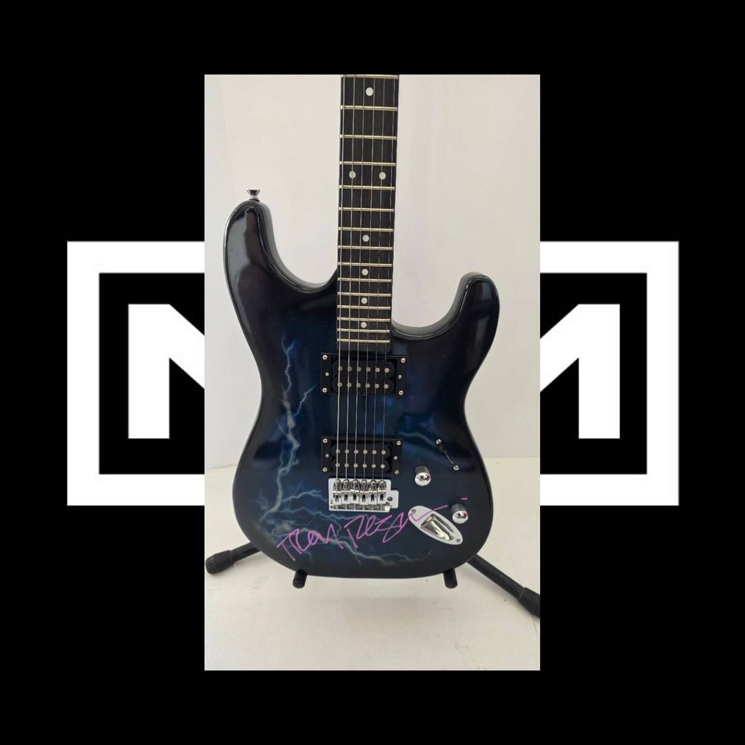 Nine Inch Nails NIN Trent Reznor full size Lightning electric guitar signed with proof and full provenance & CHAT GPT Authentication analysis - AA09260181 - image 1