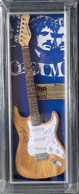 EVH Eddie Van Halen Alex Van Halen, David Lee Roth, Michael Anthony,  Sammy Hagar Stratocater Stripe Series electric guitar igned with full certification, AI verification analysis & photo proof - AA09260189 - image 12