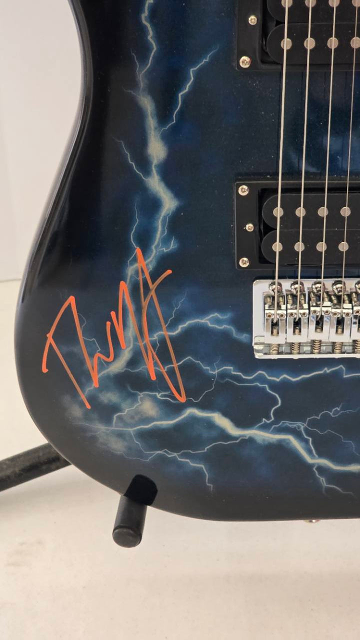 Marilyn Manson and Twiggy Ramirez full size Lightning electric guitar signed with proof and full provenance & CHAT GPT Authentication analysis - AA09260180 - image 2