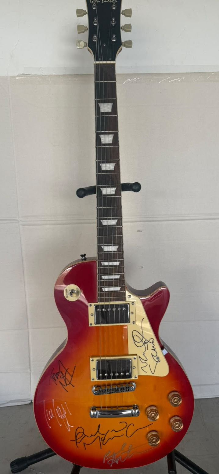 Noel Gallagher, Liam Gallagher, Paul "Bonehead" Arthurs, Paul "Guigsy" McGuigan and Alan White cherry les paul electric guitar signed with photo proof and full provenance & CHAT GPT Authentication analysis - AA09260259 - image 2