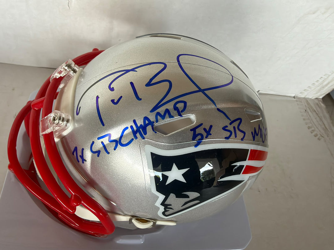 New England Patriots Tom Brady mini helmet signed with photo proof full provenance & CHAT GPT Authentication analysis - AA09260244 - image 2