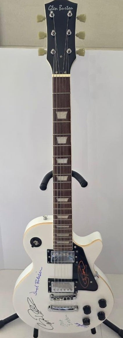 The Cars David Robinson, Ric Ocasek, Greg Hawkes, Benjamin Orr and Elliot Easton vintage white les paul electric guitar signed with photo proof and full provenance & CHAT GPT Authentication analysis - AA0926065 - image 2