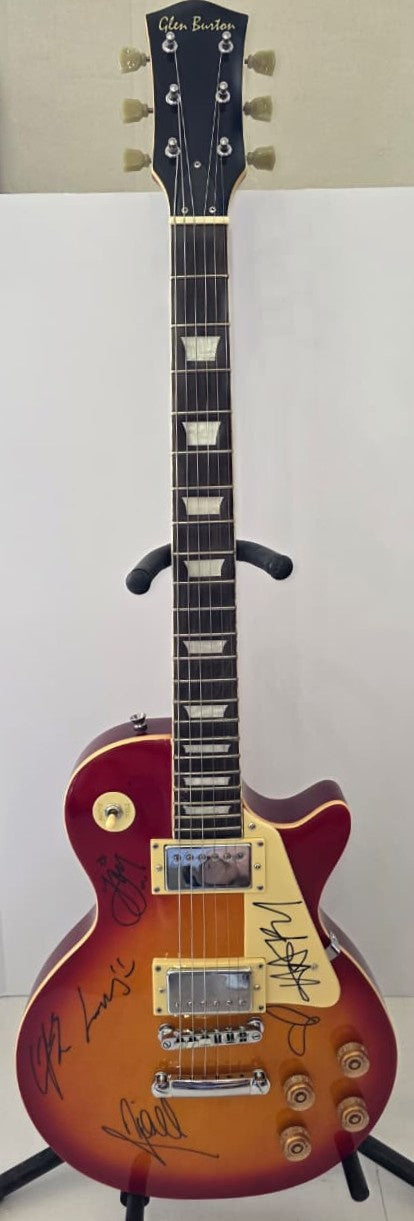 Harry Styles and One Direction vintage cherry les paul electric guitar signed with photo proof and full provenance & CHAT GPT Authentication analysis - AA0926061 - image 2