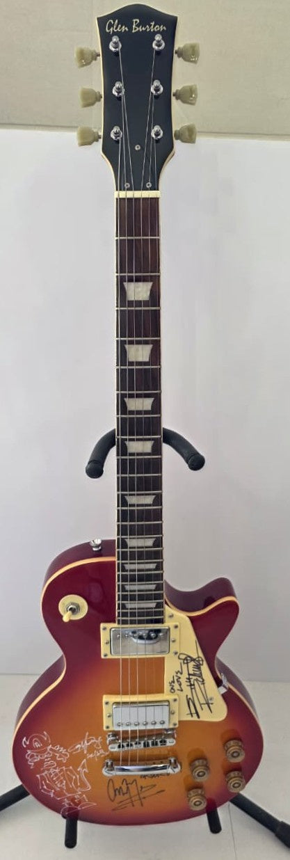 Keith Richards, Angus Young and Jimmy Page vintage cherry les paul electric guitar signed with photo proof and full provenance & CHAT GPT Authentication analysis - AA0926067 - image 2