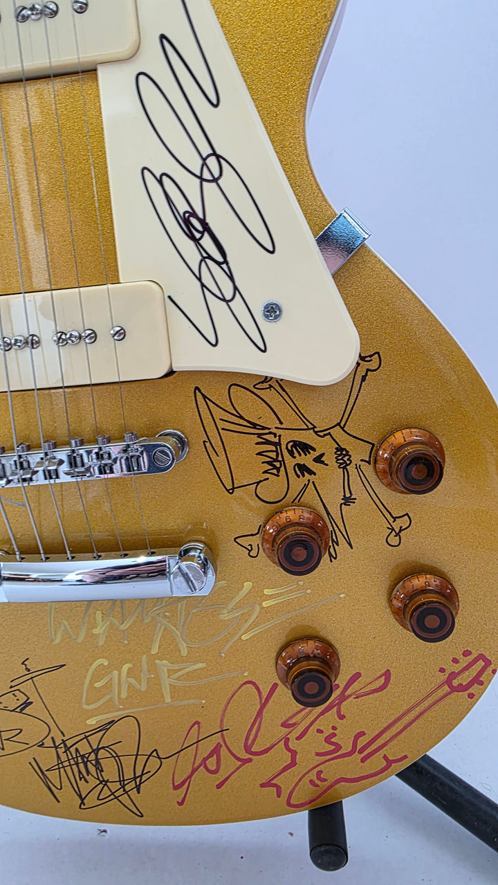 Guns N' Roses Slash, Axl Rose, Steven Adler with sketch, Matt Sorum with sketch, Izzy Stradlin and Gilby Clarke gold Les Paul full size vintage electric guitar signed with proof and full provenance & CHAT GPT Authentication analysis - AA09260195 - image 3