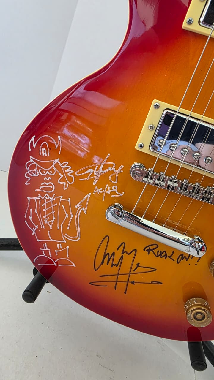 Keith Richards, Angus Young and Jimmy Page vintage cherry les paul electric guitar signed with photo proof and full provenance & CHAT GPT Authentication analysis - AA0926067 - image 3